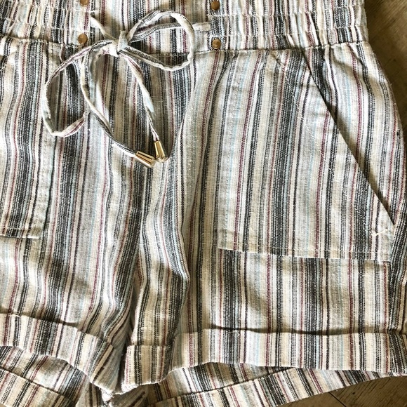 Linen Shorts, Collection CI SONO - Picture 6 of 6